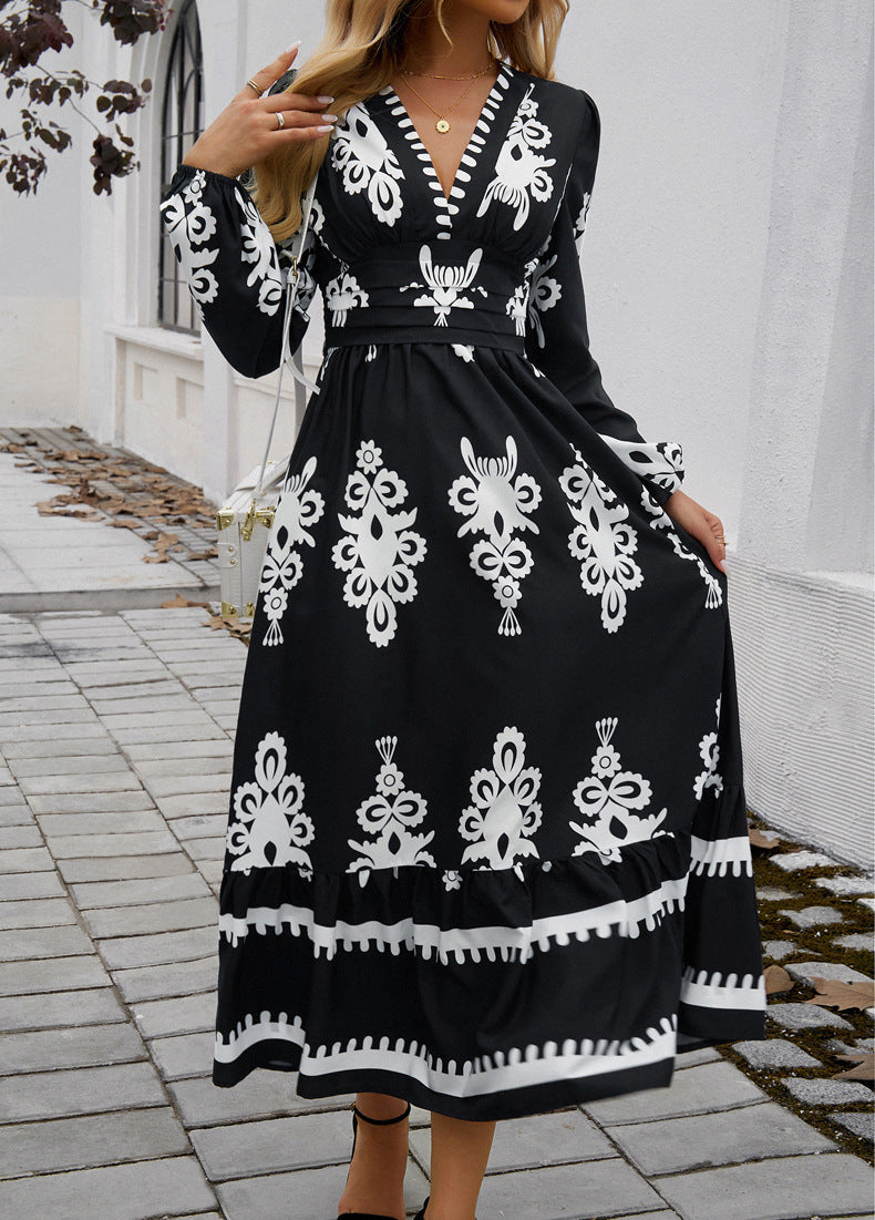 Chic Ethnic Print V-Neck Midi Dress